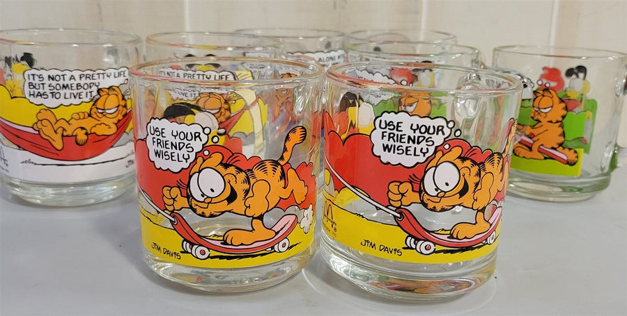 Vintage Garfield McDonalds Glass Mugs Set of 8