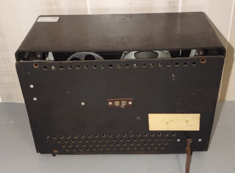 Vintage MCM 1940's RCA Victor Radio 8-X-71 Ch= RC-1070 Victor Talking Machine
