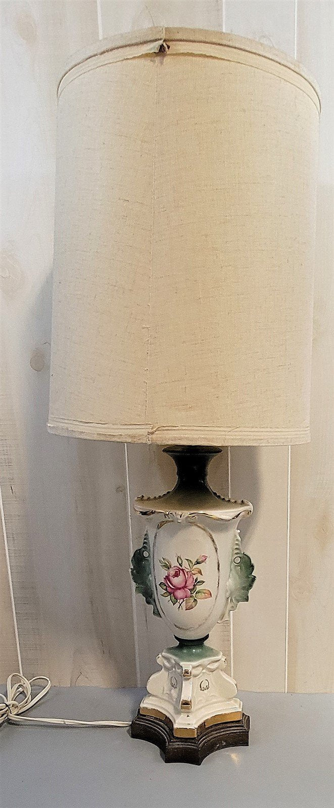 Vintage MCM Antique Glass Lamp with Pink Rose And Filigree In Green and Gold