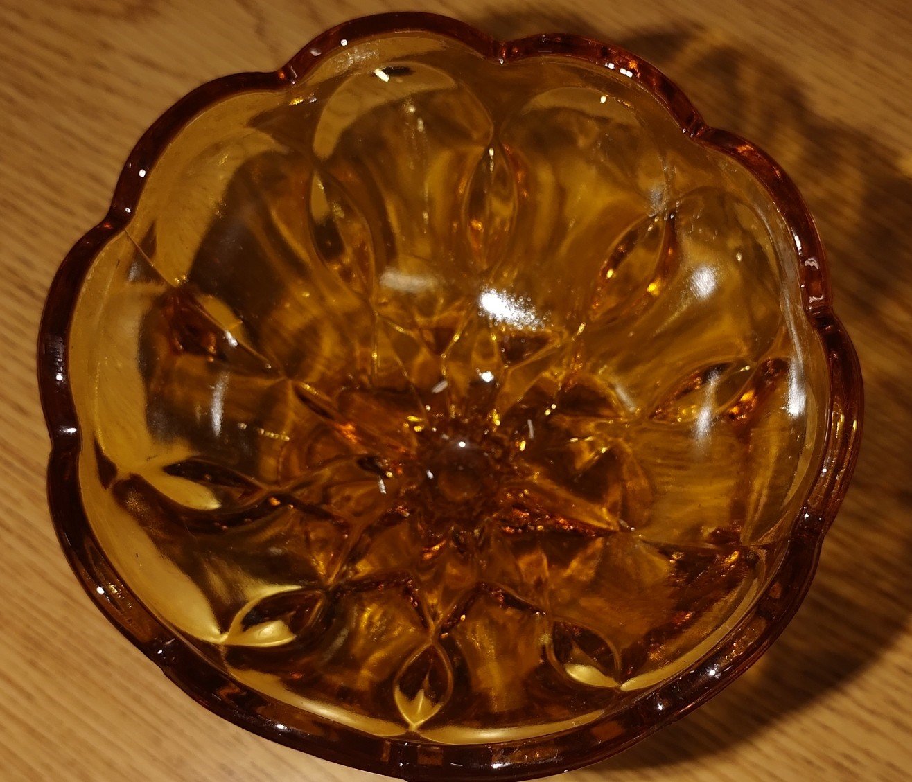 Vintage Anchor Hocking Amber Glass Fairfield Pedestal Candy Dish 4.5x4.5x4"