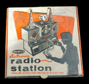 Vintage Mid Century Modern 1954 Remco Industries Electronic Radio Station