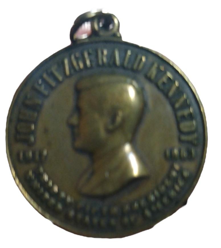 Vintage 1960s JFK John F Kennedy Political Campaign Pins and Gold Keychain Coins