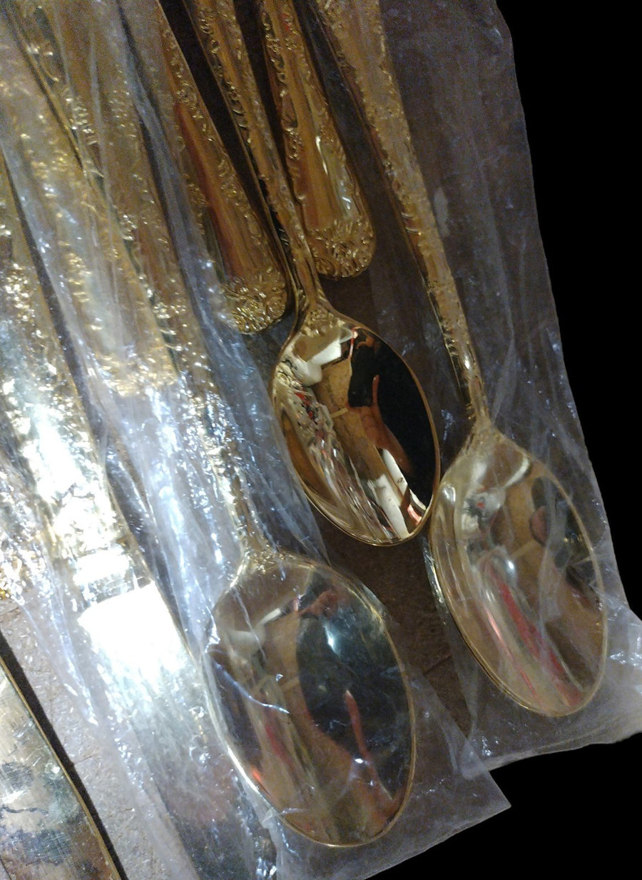 Vintage WM Rogers & Sons Gold Metal Kitchen Utensil Set Knives Spoons