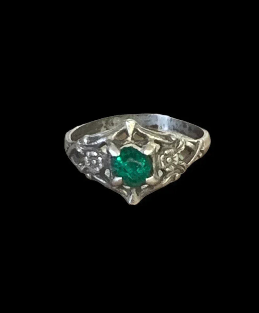 Antique 925 Sterling Silver Small Child Children Ring Simulated Emerald Size 2