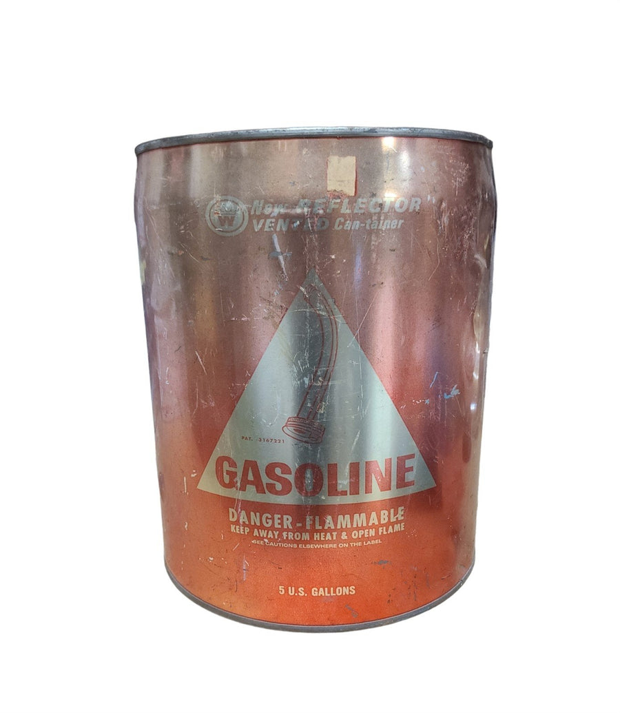 Vintage New Reflector Vented Cantainer Five Gallon Gas Can Smooth Flowing Spout