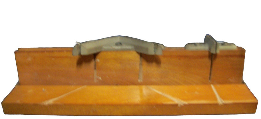 Vintage Antique GEM Folding Mitre Box Saw Winchendon 14" Alaska Freezer Co.