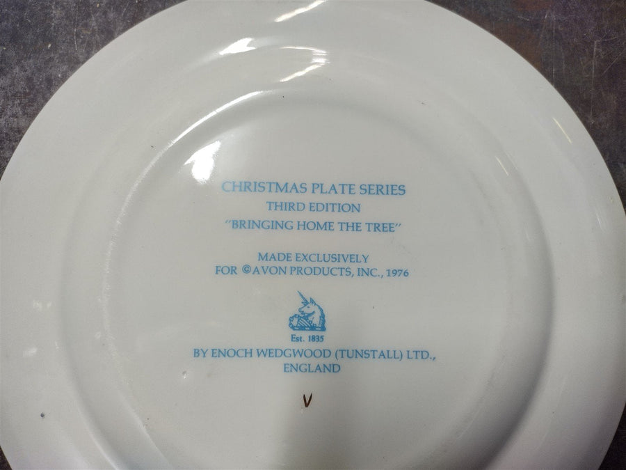 Vintage "Christmas 1976" Plate Series Enoch Wedgwood Bringing Home the Tree"