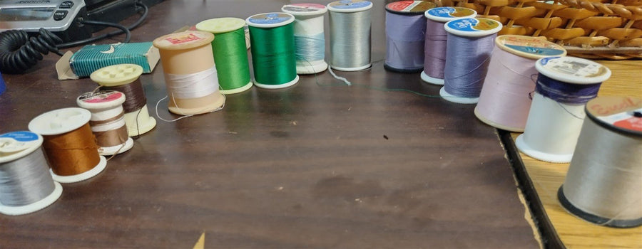 Vintage Lot of 40 Spools of Talon Coats & Clarks Thread and Handwoven Basket