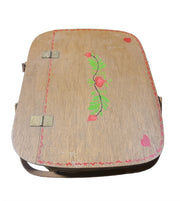 Vintage Hand Painted Woven Picnic Pie Basket Double Handle Hinged Lid Hearts