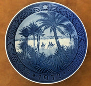 Beautiful Royal Copenhagen 1972 Collectible Holiday Plate