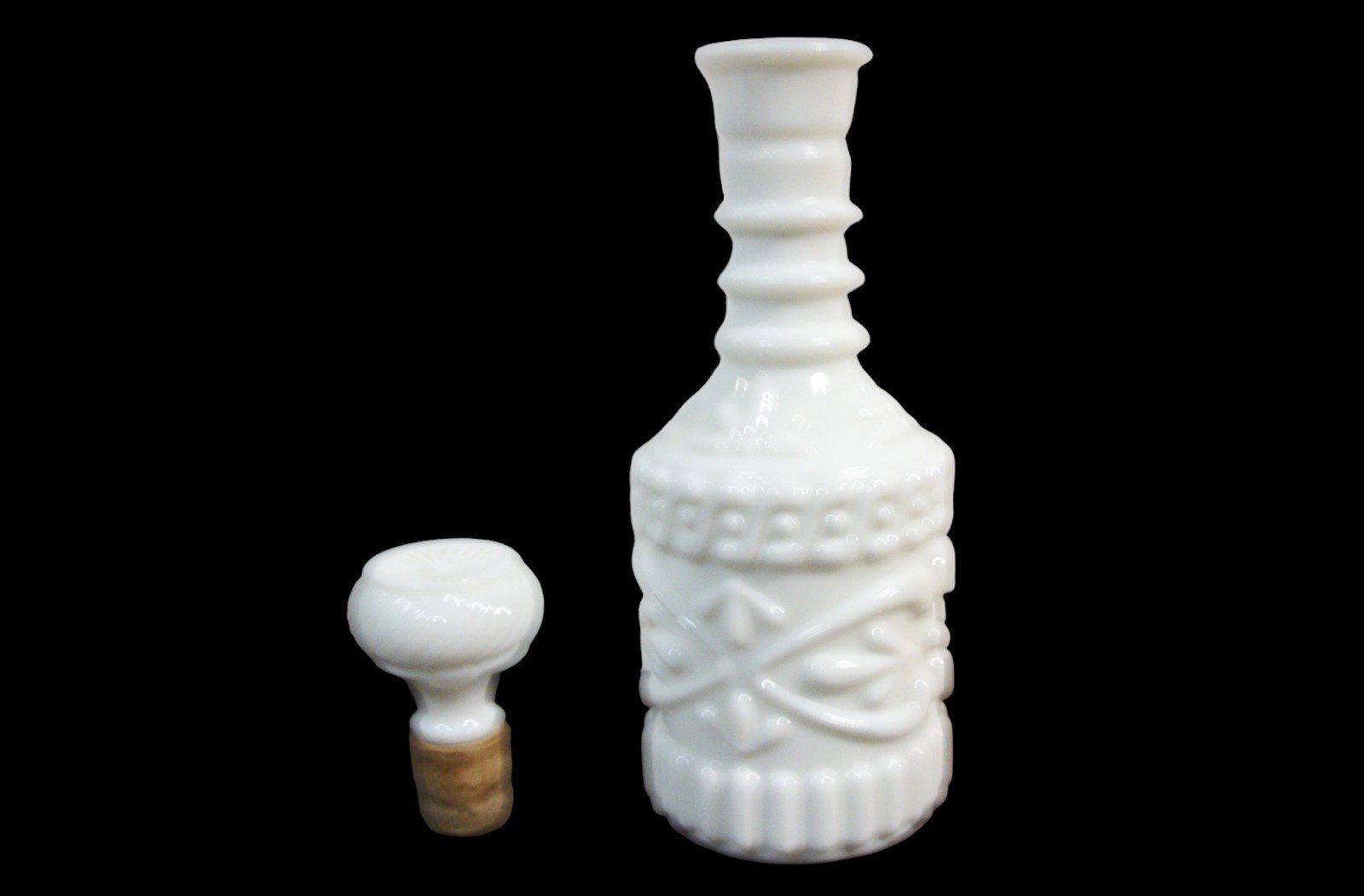 Vintage Antique Milk Glass Jim Beam Decanter w/ Lid Liquor Bottle