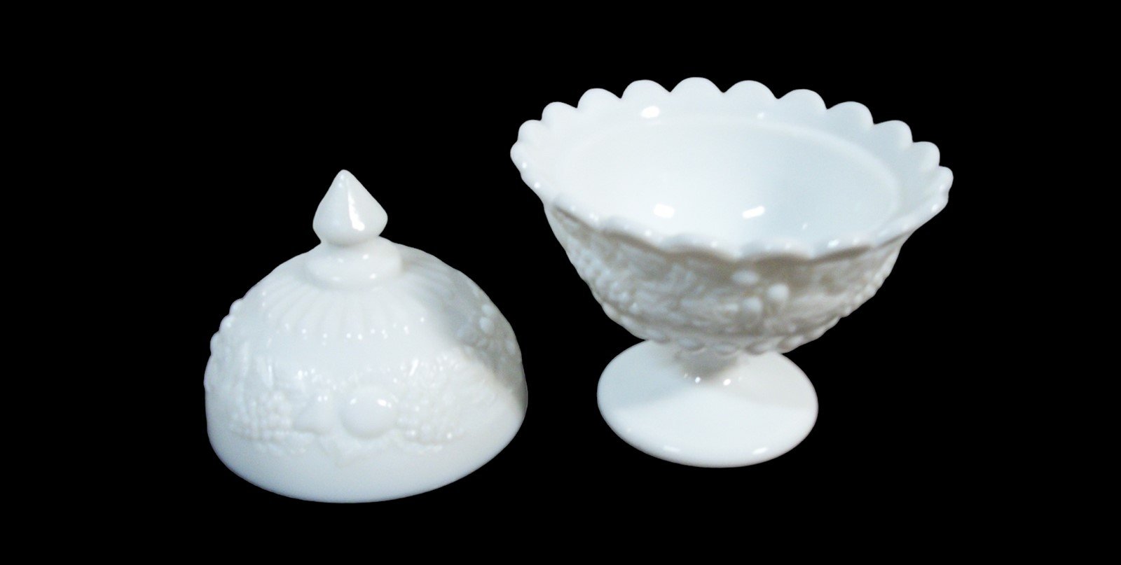 Vintage Antique Westmoreland Milk Glass Covered Candy Dish Grape & Fruit Design