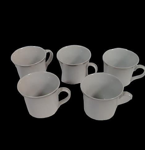 Thun Vintage Stent 26 Czechoslovakia Dinner Coffee Service (Set of 4 Plus Extra)