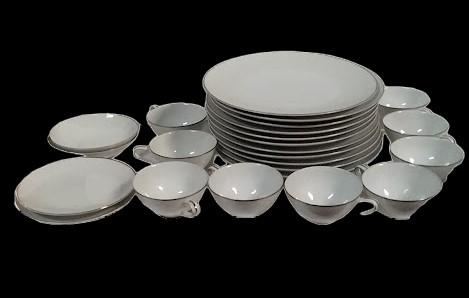 Noritake Vintage China Colony 5932 Dinner Plate Teacup Plate Bowl