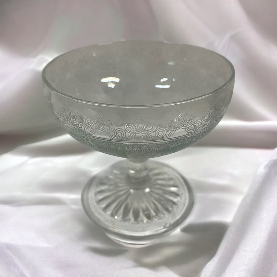 Dessert / Sorbet Vintage Glass Cups Set of Five with Etched Swirl Design