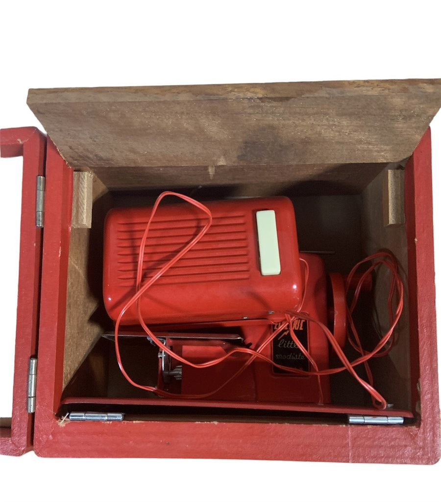 Electric Little Modiste Japan Vintage Sewing Machine Boxed Battery Red Kraemer