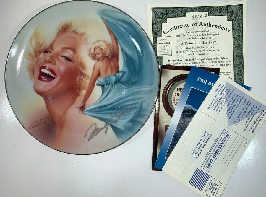 Reflections of Marilyn Monroe A Twinkle In Her Eye Collectors Plate No. 8820 A