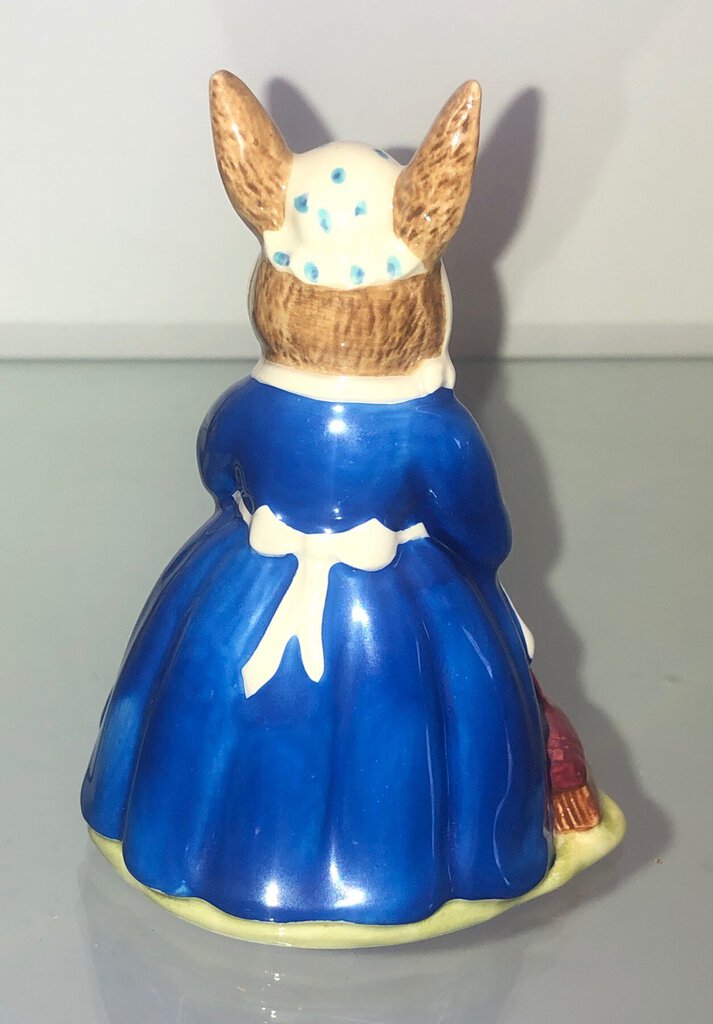 Royal Doulton Bunnykins "Clean Sweep" 1972