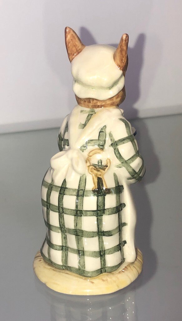 Royal Doulton Bunnykins "Cook" 1990