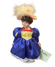 Seymour Mann Storybook Tiny Tots Snow White and Prince Charming Doll Stand