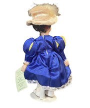 Seymour Mann Storybook Tiny Tots Snow White and Prince Charming Doll Stand