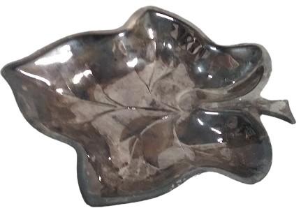 Beautiful Shiny Leaf-Shaped Silverplate Tray Vintage 6.5" x 7.5"