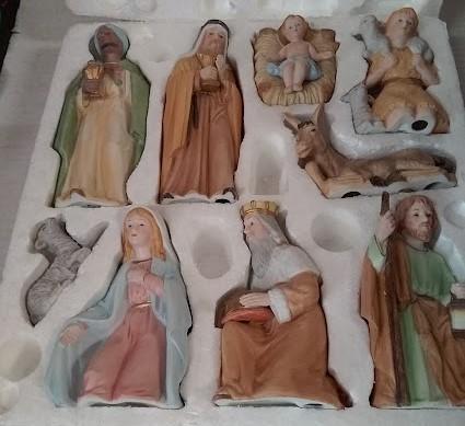 Homco 9 Piece Nativity Set Vintage Porcelain Hand Painted #5599 Made in Taiwan