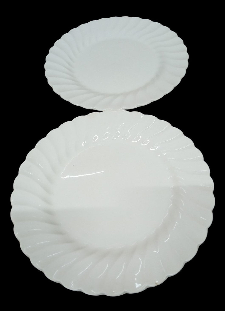 Set Of 2 Myott Olde Chelsea Cream White Swirl Plates Vintage Serveware 1970s