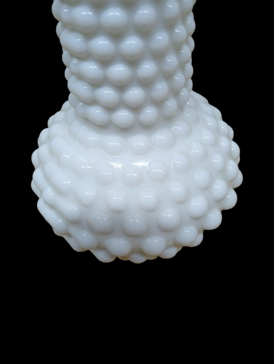 Bud Vase Antique E O Brody Vintage Milk Glass M-2000 USA Hobnail 8" High