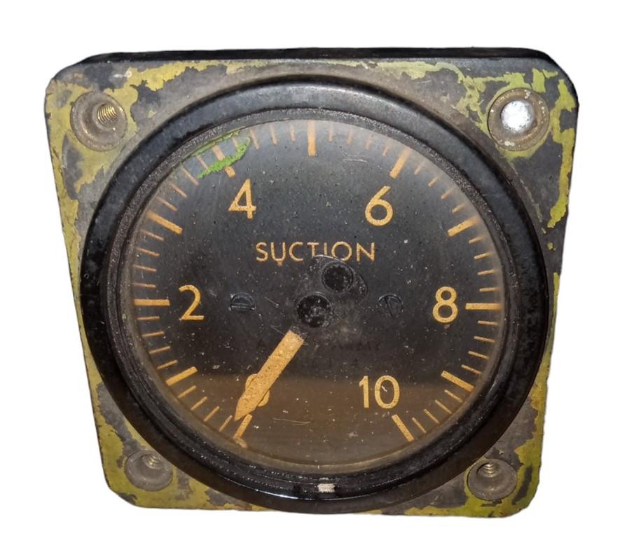 U.S. Army Suction Gauge Vintage Collectible Industrial Militaria Automotive