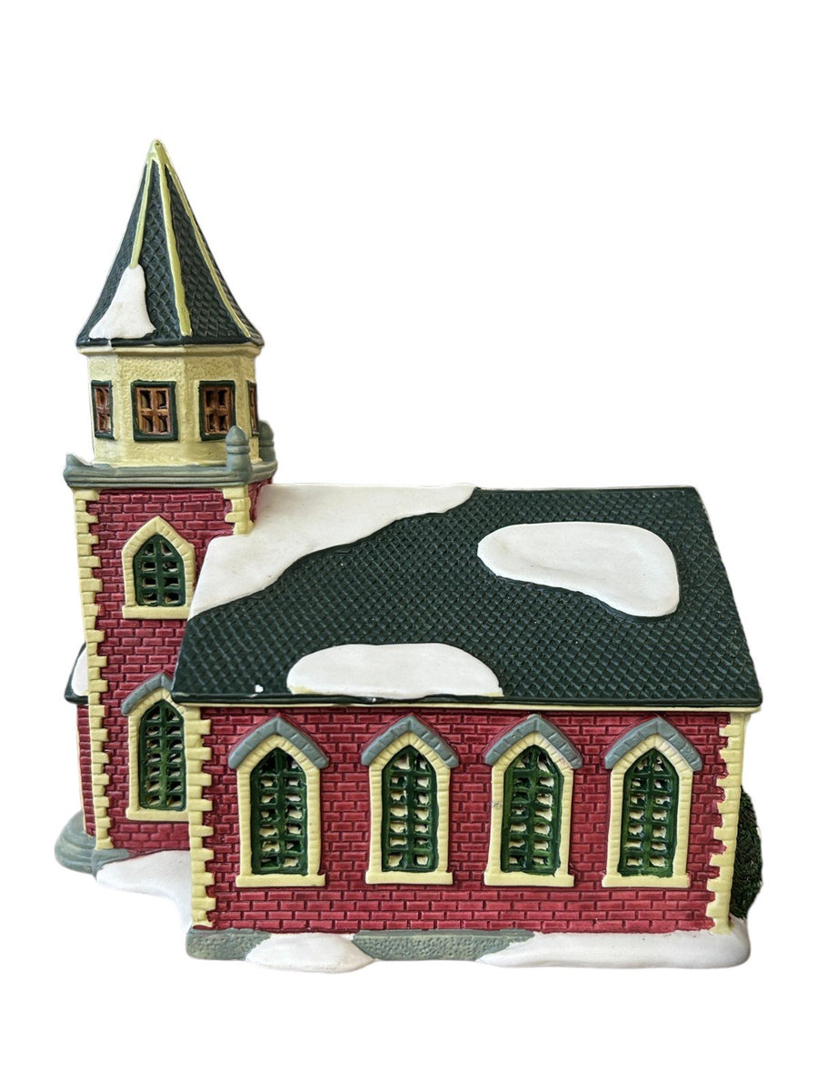 Ceramic Church Christmas Village Lemax 1997 Decor Red Brick Green Roof Wreath
