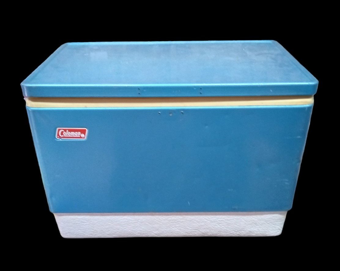 Vintage shops cooler coleman