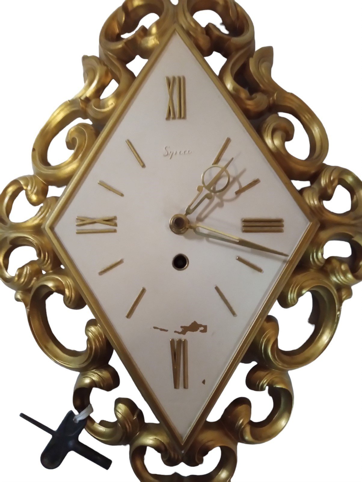 Syroco Wind Up Wall Clock Vintage Collectible Decorative Ornate Gold