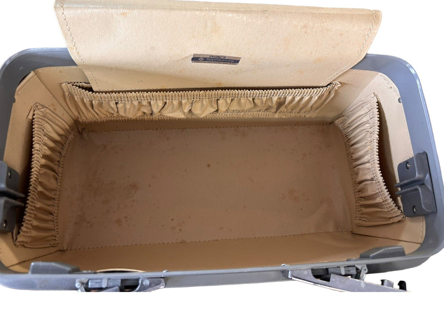 Samsonite Cosmetic Make Up Case with Mirror Carry On No Key Still Closes