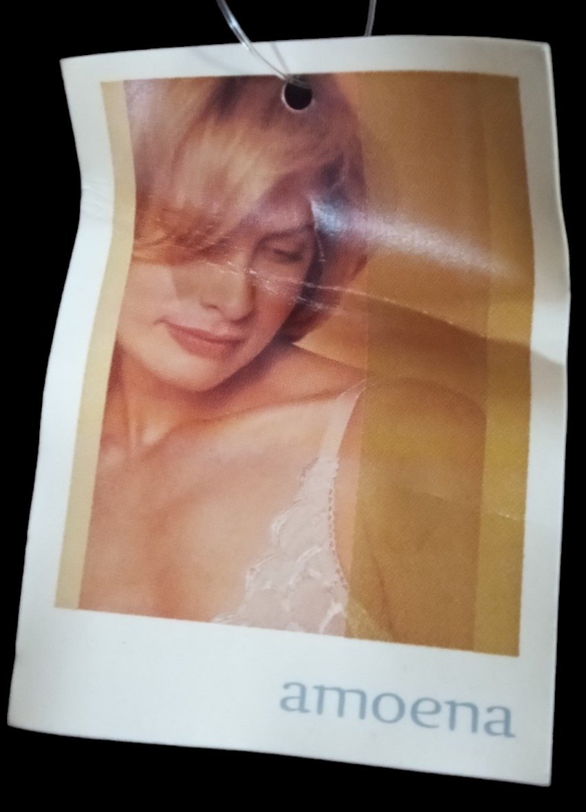 Amoena Bra White Style 2126 Size 34B New from Lingerie Store with Tags Hanger
