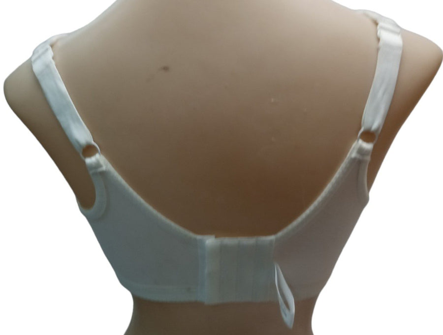 Lunaire Bra Style 11111 White Size 32DD New Lingerie Store w/ Tags