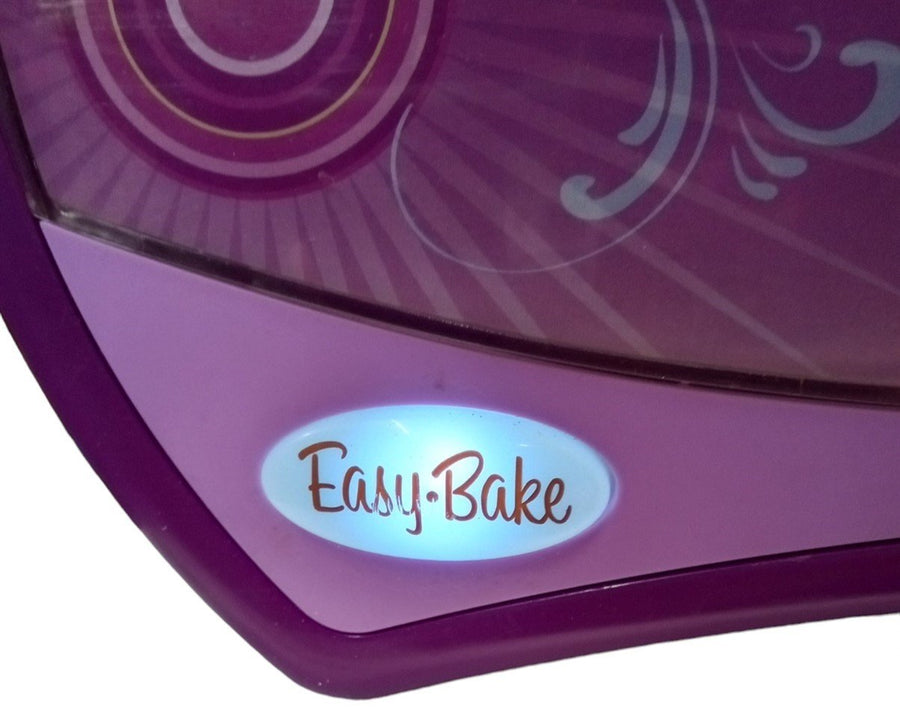 Easy Bake Oven With Pans & Pan Pusher Vintage Collectible Cooking Toy Children's