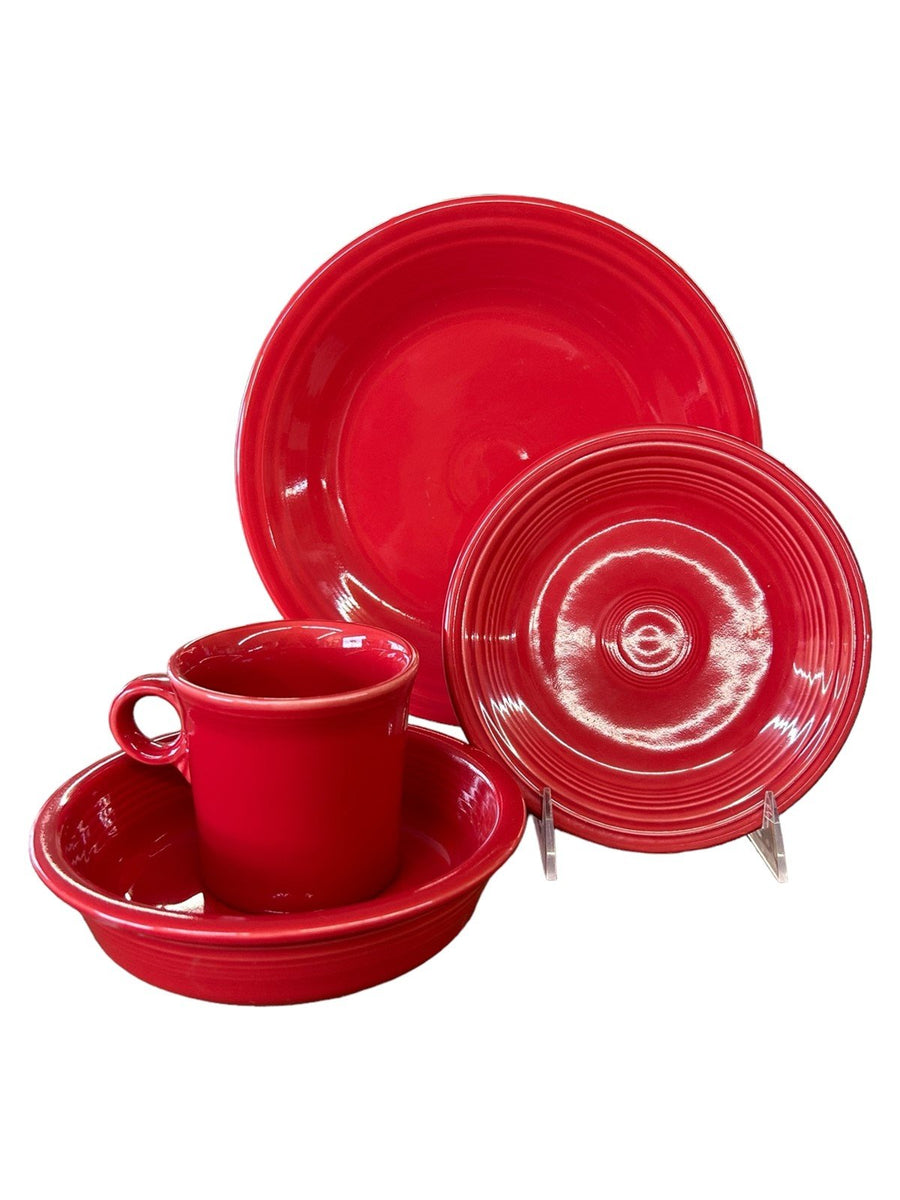 Fiesta - Scarlet Red 4pc Place Setting Homer Laughlin Ceramic Plate Bowl Mug HLC