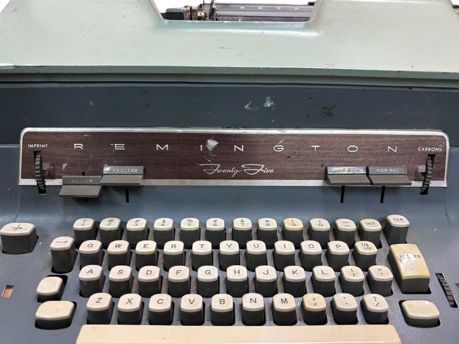 Remington Office Twenty Five Machines Typewriter MD-405A Vintage