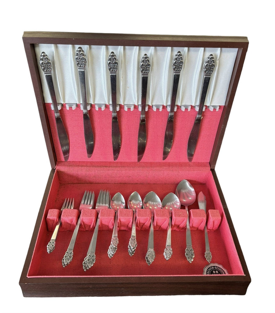 Flatware Oneida Craft Nordic Crown Deluxe Stainless Steel Silverware 30 pc