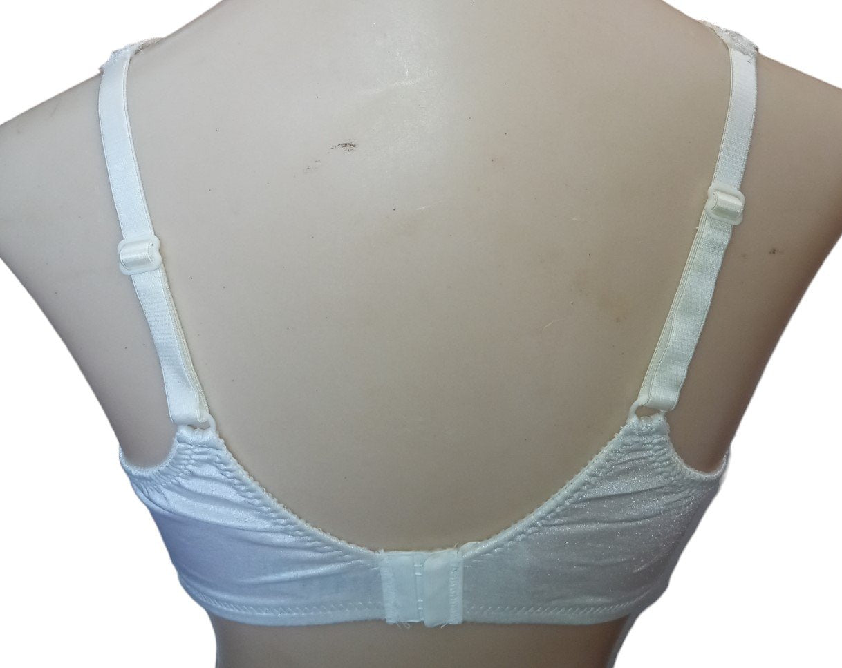 Amoena Bra White Style 2126 Size 34A New Lingerie Store w/ Tags