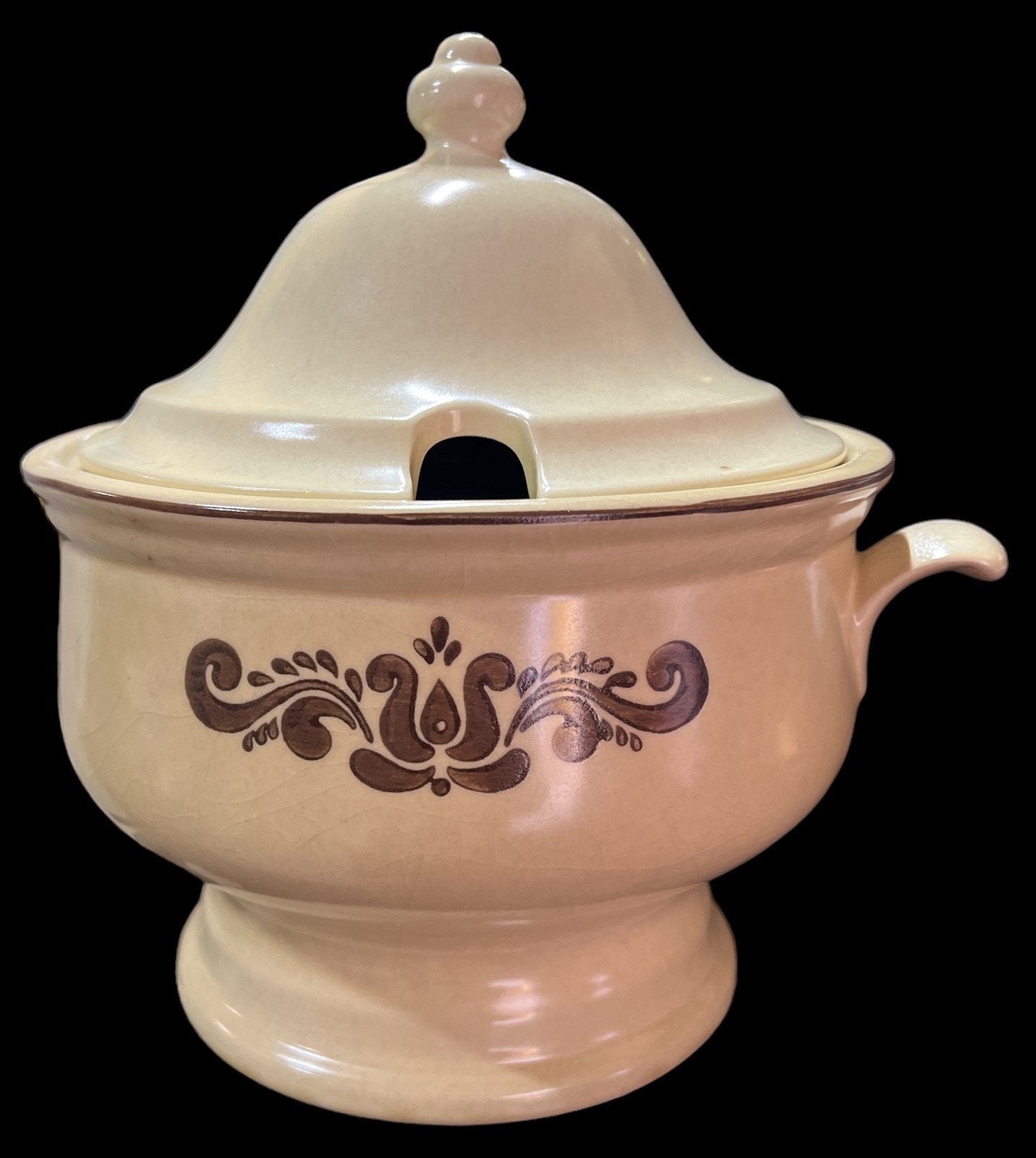 Pfaltzgraff Soup Tureen Antique Stoneware Vintage Village