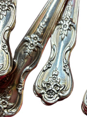 Flatware WM Rogers MFG Magnolia Inspiration Silverplate 49pc Wood Case