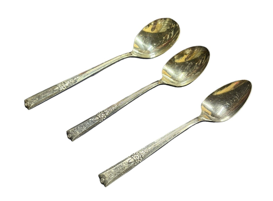 Flatware Oneida King Arthur WM.A Rogers Stainless Steel Cutlery Set 33 pc