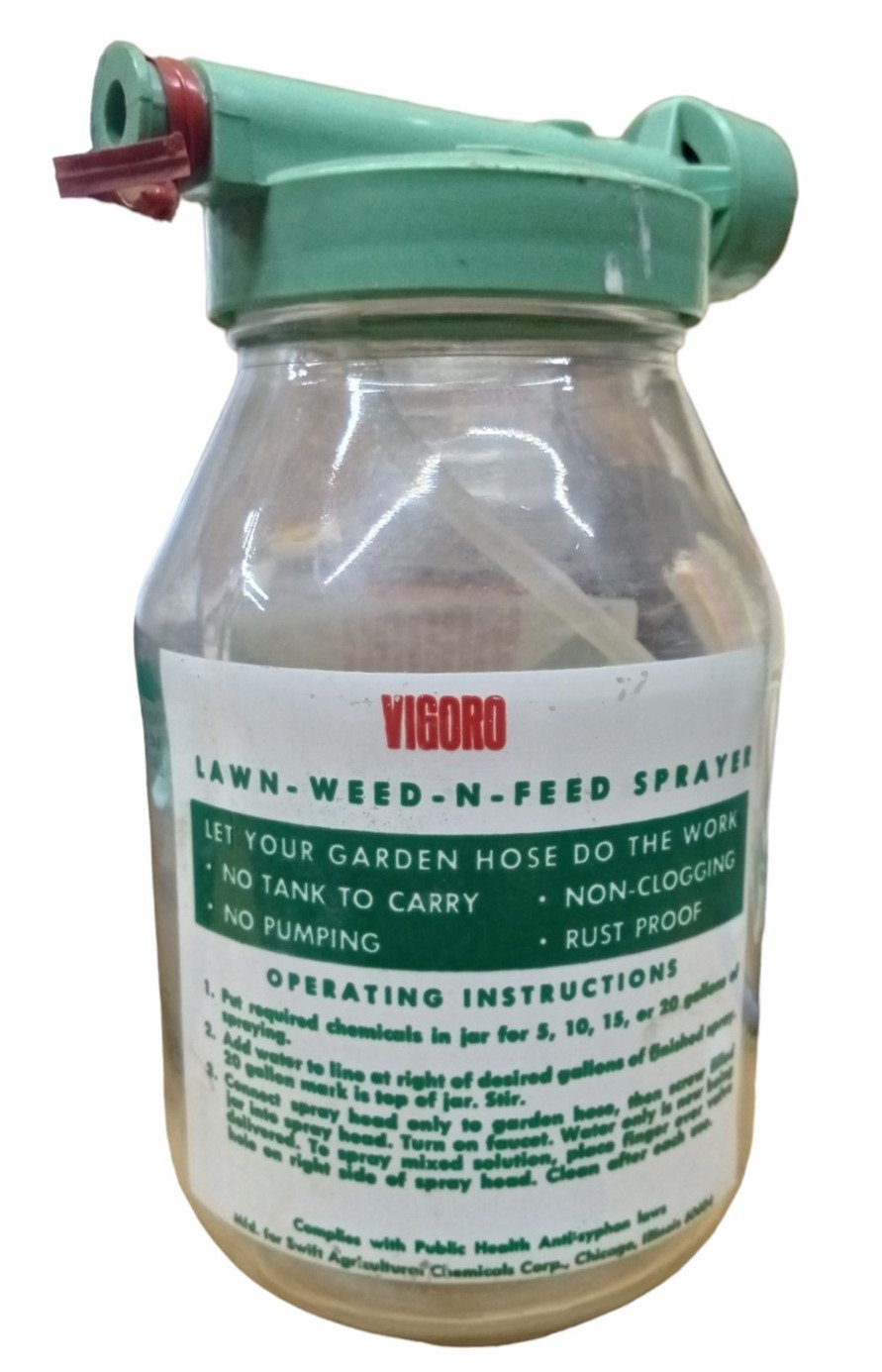 Vigoro Weed Killer Jar Vintage Collectible Nostalgic Lawncare Home & Garden