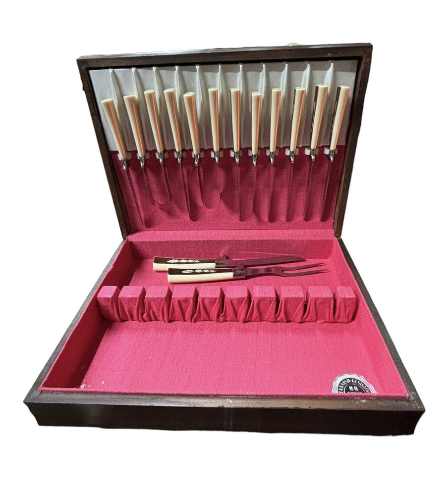 Regent Sheffield Knife Set 14 Piece Wooden Case Faux Wood Handles Bakelite?