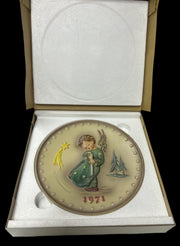M.J. Hummel Collector Plate Antique Plate of the Year 1971 Vintage Original Box