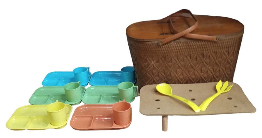 Redmon Picnic Dining Set Vintage Collectible Nostalgic Picnic Ware Outdoor