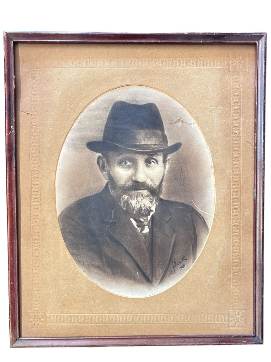 Slink 1929 Wood Frame Antique Print of Bearded Man in Hat