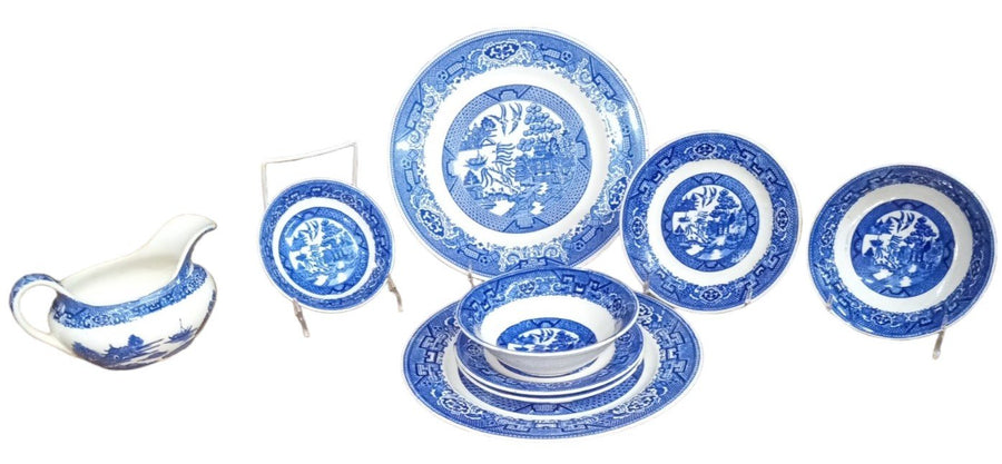 Blue Willow Mixed China Antique Homer Laughlin Vintage Set of 9 Pieces 1950s